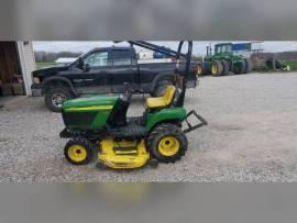 2005 John Deere 2210