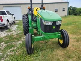 2020 John Deere 5075E