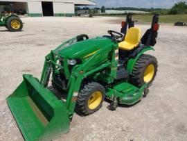 2015 John Deere 2025R