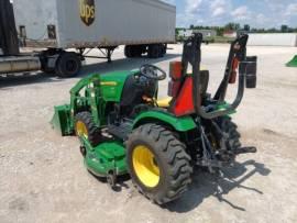 2015 John Deere 2025R