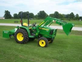 2022 John Deere 3032E