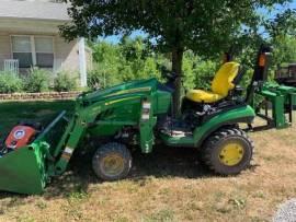 2019 John Deere 1025R