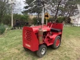 International McCormick Airport Tug 2WD Tractor