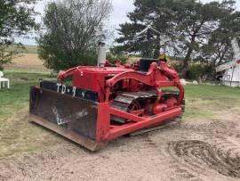 International T-D9 Track Tractor w/Blade