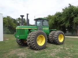 1975 John Deere 8630 4WD Tractor