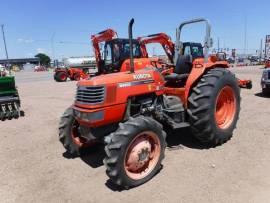 Kubota M6800 MFWD Tractor