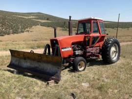 1976 Allis-Chalmers 7060 2WD Tractor w/Blade