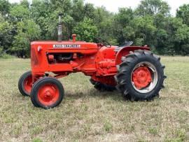 1957 Allis-Chalmers D14 2WD Tractor