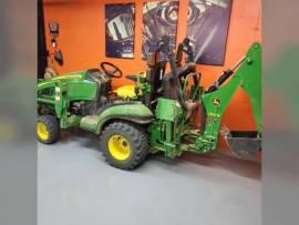 2018 John Deere 1025R