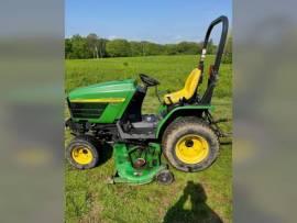 2004 John Deere 4010