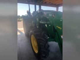 2017 John Deere 5085E