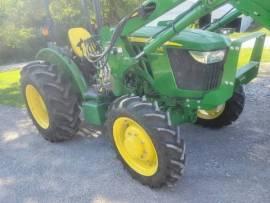 2018 John Deere 5075E