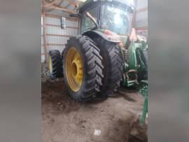 2017 John Deere 8320R