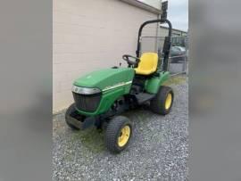 2008 John Deere 2305