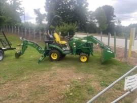 2020 John Deere 1025R