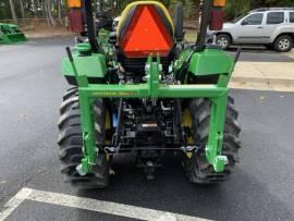 2022 John Deere 2038R