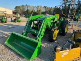 2022 John Deere 5075E