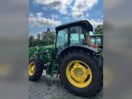 2021 John Deere 6135E