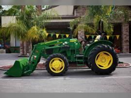 2022 John Deere 5075E