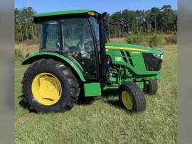 2022 John Deere 5075E