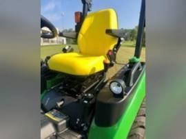 2022 John Deere 1025R