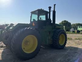 John Deere 8760