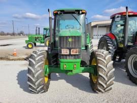 2008 John Deere 7330