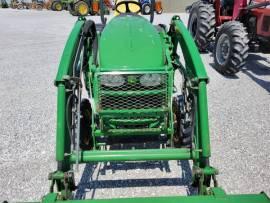 2009 John Deere 3320