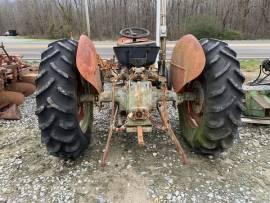 Massey-Ferguson 135