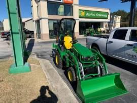 2022 John Deere 2025R TLB