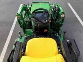 2022 John Deere 1025R