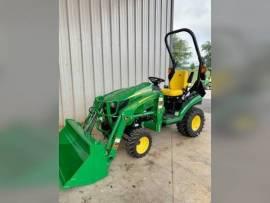 2022 John Deere 1025R