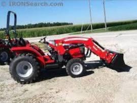 2022 Massey-Ferguson 1825E