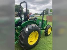 2022 John Deere 5075E