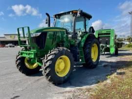 2021 John Deere 6105E