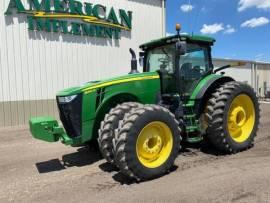 2017 John Deere 8320R