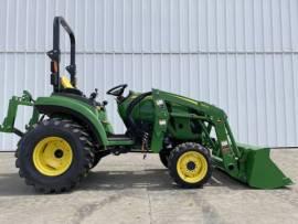 2019 John Deere 2032R