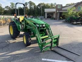 2022 John Deere 4052M