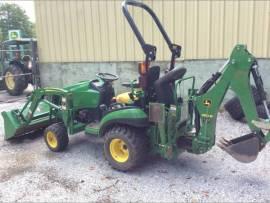 2019 John Deere 1025R