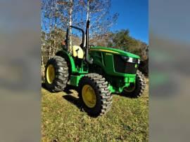 2022 John Deere 5045E