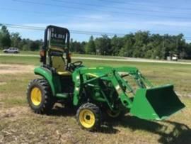 2022 John Deere 2032R