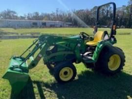 2022 John Deere 3032E