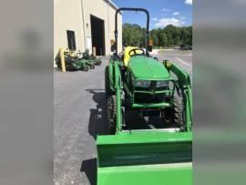 2022 John Deere 3032E