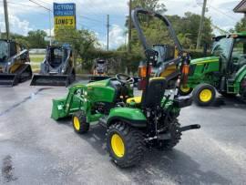 2022 John Deere 1025R