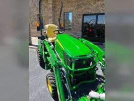 2022 John Deere 1025R