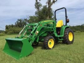 2022 John Deere 3033R