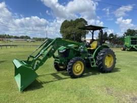 2017 John Deere 5055E