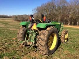 2013 John Deere 5065E