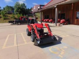 2021 Massey-Ferguson GC1725M