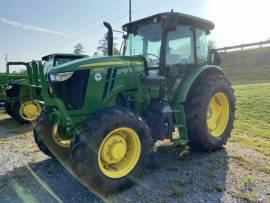 2021 John Deere 6135E